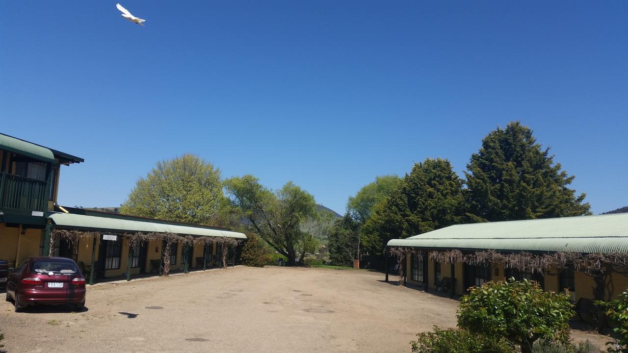 Omeo Motel Exterior photo